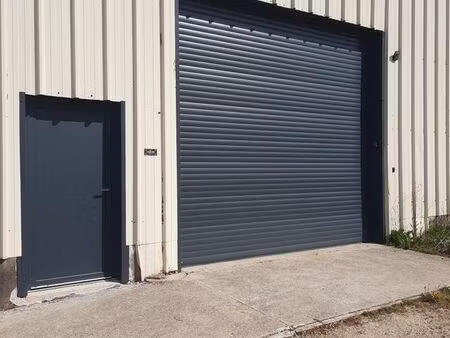 location cellule hangar