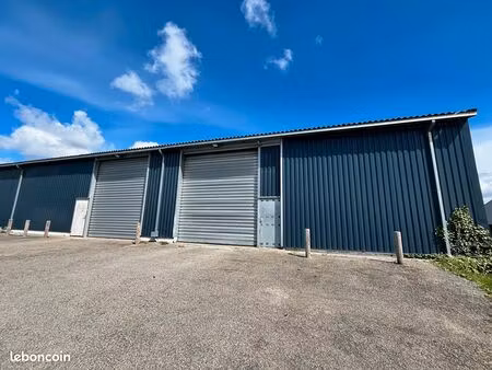 local 286 m² guipavas
