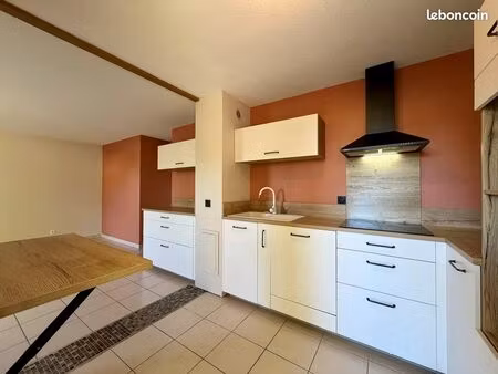 appartement 3 pièces 63 m²