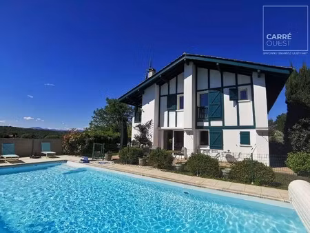 maison de luxe à vendre à bassussarry