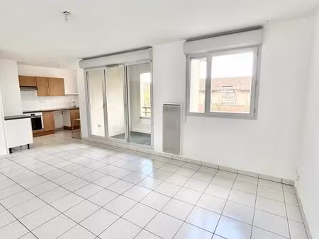 appartement 3 pièces 63 m²