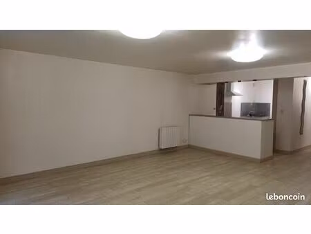 appartement 2 pièces 76 m²