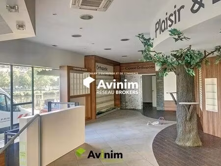 location commerce epinal 88000 260m²
