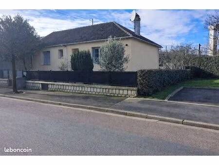 maison principale 74 m² + dépendance 42 m² à 7 min du rer d