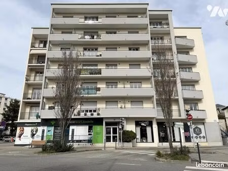 appartement 3 pièces 76 m²