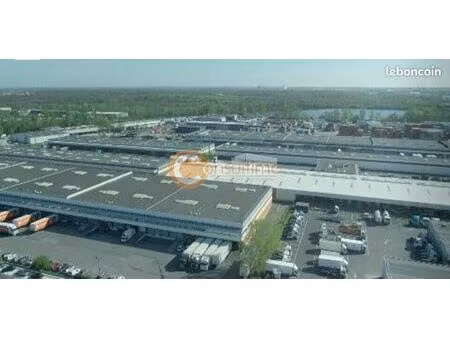 local d'activité 375 m²