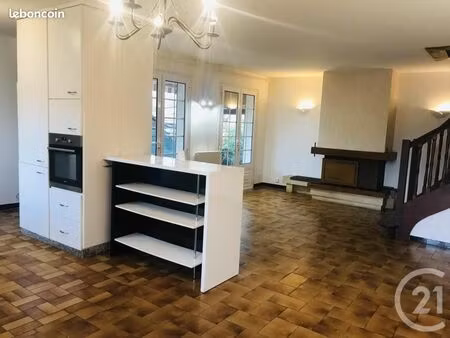 maison 5 pièces 112 m²