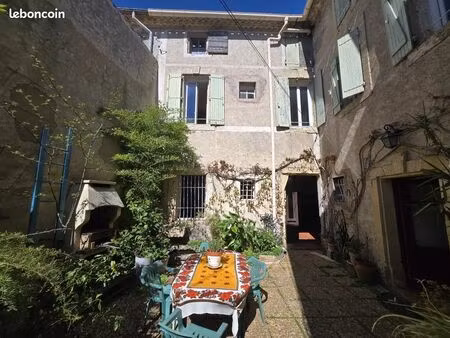 appartement 6 pièces 154 m²
