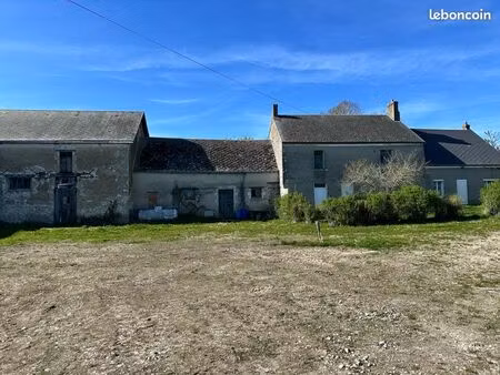 corps de ferme à rénover avec fort potentiel