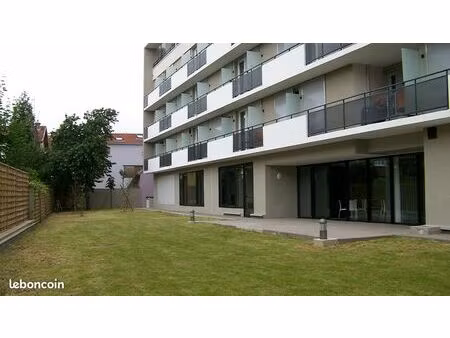 studio 2 pièces 26 m²