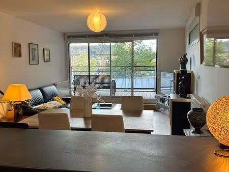 t4 dans résidence de standing