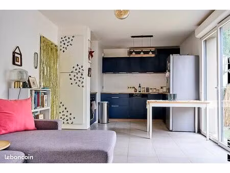 bel appartement t2 cenon