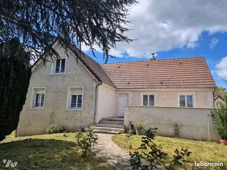 maison 7 pièces 154 m²