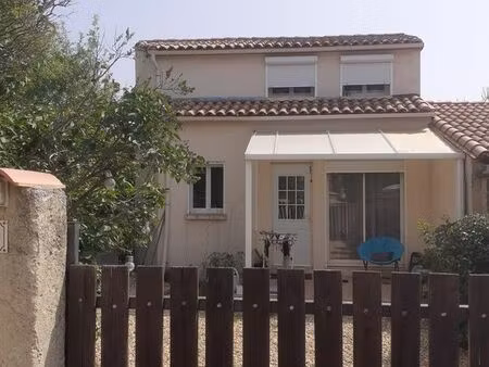 vends maison vailhauquès