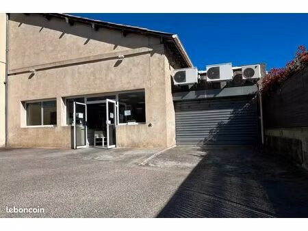 fonds de commerce 285 m² bouc bel air