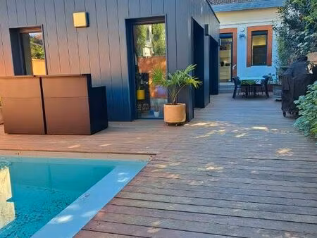 coeur minimes. ancienne chartreuse rénovée. terrasses- piscine - stationnement