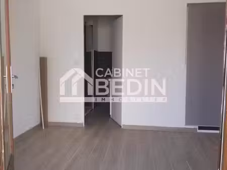 studio 1 pièce 17 m²