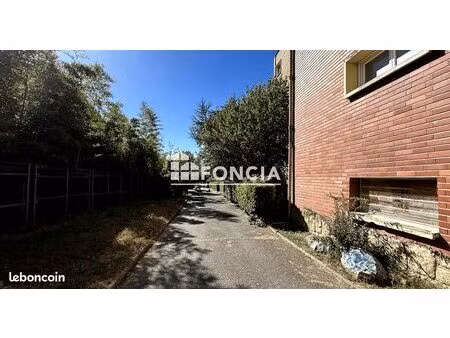 garage box - cote pavée