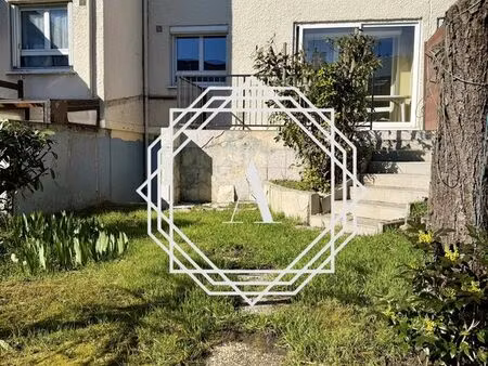 pavillon 6 pièces 97 m²