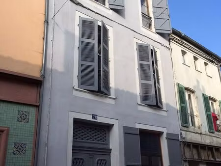 immeuble 4 appartements centre ville