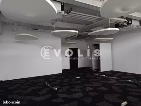 bureaux 65 m²