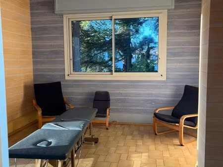 2 bureaux à louer : 23m2 et 16m2