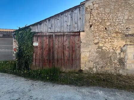 garage 55 mètres carrés à rénover - zone ua - marsas