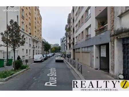 local commercial 47 m²