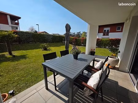 appartement 2 pièces 61 m²