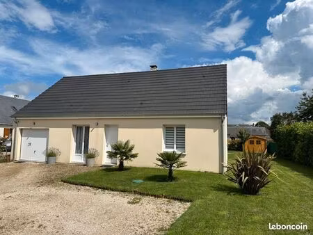 maison 3 pièces - 85 m²