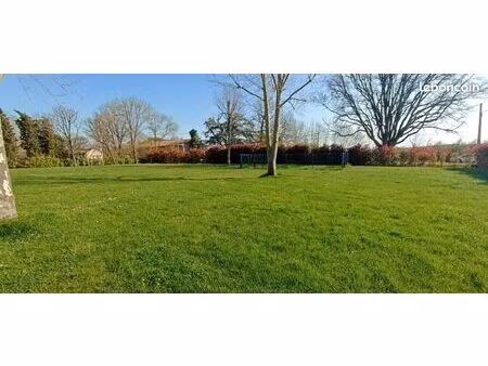 terrain 1 650 m² lasserre