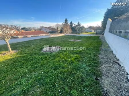 terrain 340 m² seysses