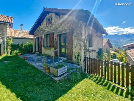 maison 4 pièces 78 m²