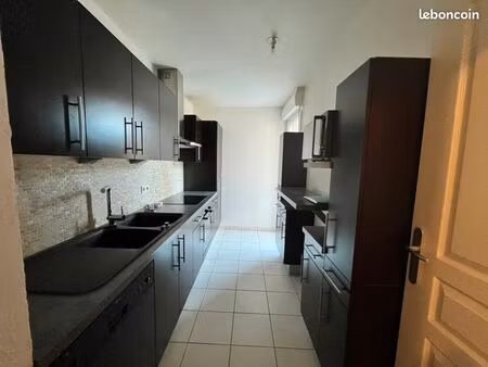 appartement 3 pièces 64 m²