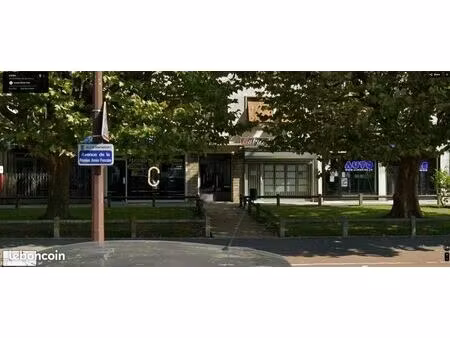 à vendre – local commercial haut de montmorency – 30 32 m² + cave 20 m² – libre de suite –