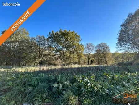 terrain 819 m² masclat
