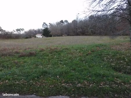 terrain constructible à pomarede