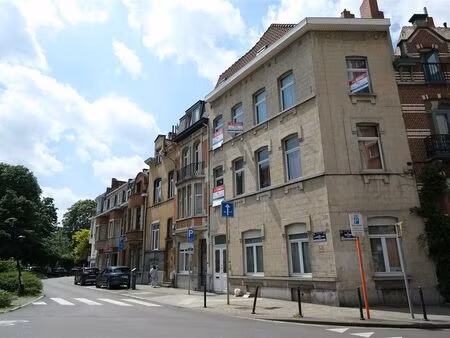 bien professionnel à vendre à schaerbeek € 690.000 (l5c7o) - immo janauschek | zimmo