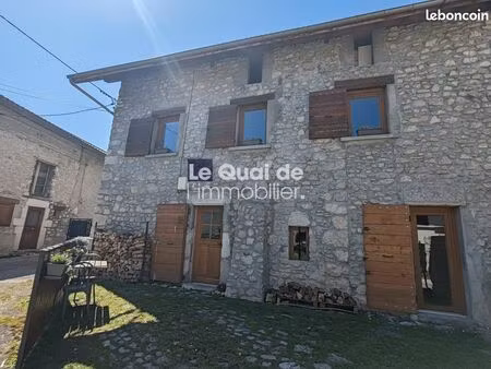 maison 4 pièces 84 m²