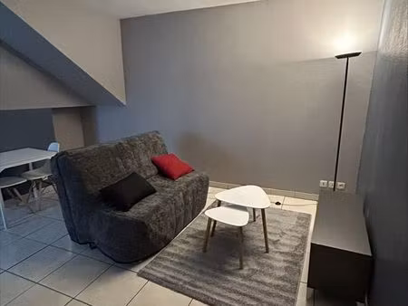 à louer 1 studio meublé 24m2 – centre-ville de quimperlé