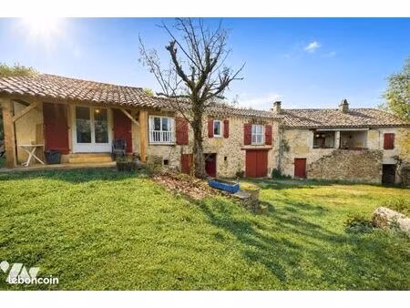 maison 6 pièces 142 m²