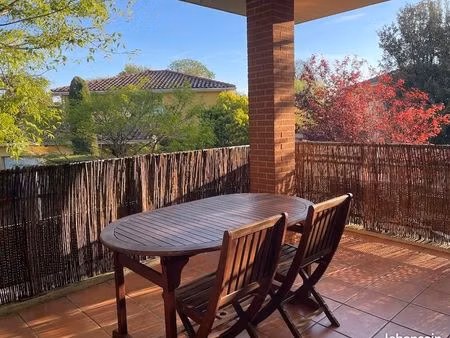 appartement t3 72 m² – lardenne