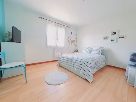 maison 5 chambres sous sol jardin