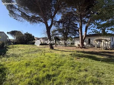 terrain 463 m² saint-jean