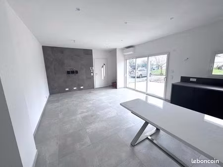 t4 86m² refait à neuf - esprit maison – jardin – dpe b – 2 parkings – gare à pied