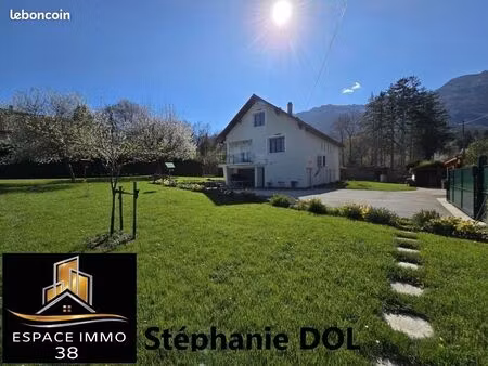 maison 5 pièces 130 m²