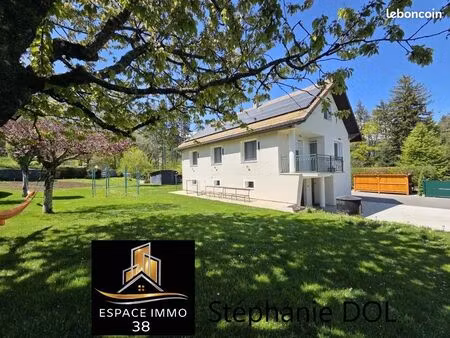 maison 5 pièces 153 m²