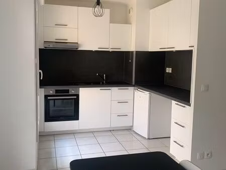 location t2 meublé villeurbanne