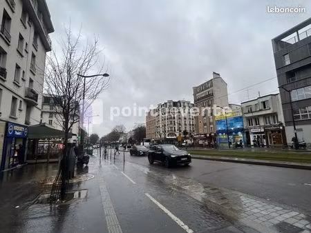boulangerie/pâtisserie 174 m²
