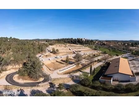 terrain 334 m² assas